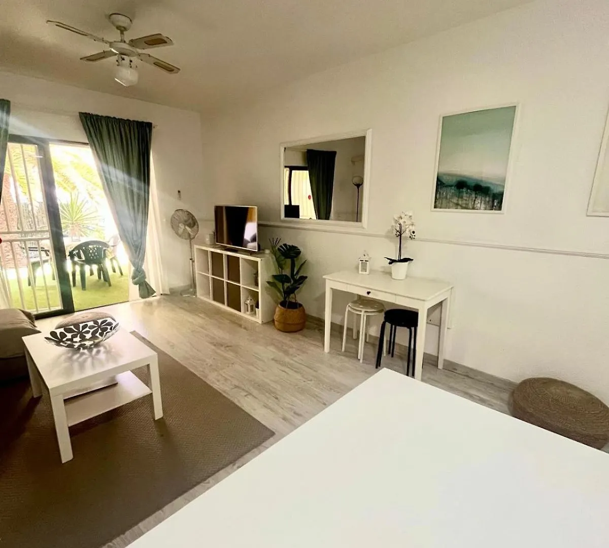 Super Y Amplio Apto Con Airco, Planta Baja En Mareverde Costa Adeje  0*, Costa Adeje (Tenerife) Ισπανία