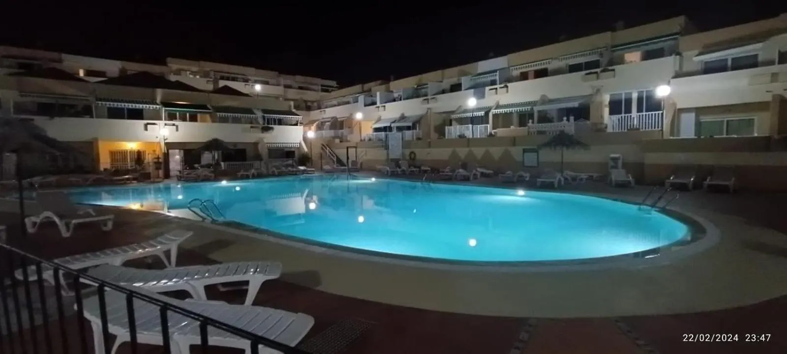 Super Y Amplio Apto Con Airco, Planta Baja En Mareverde أذيخي